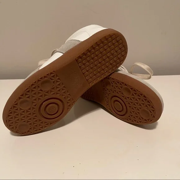 MAISON MARGIELA Replica low-top leather and suede sneakers (EU 39 | US 6) - Picture 5 of 9